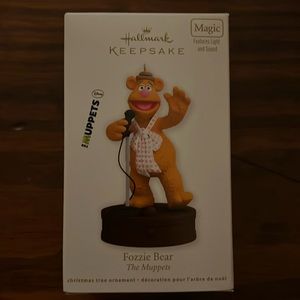 Hallmark keepsake fozzie bear the muppets